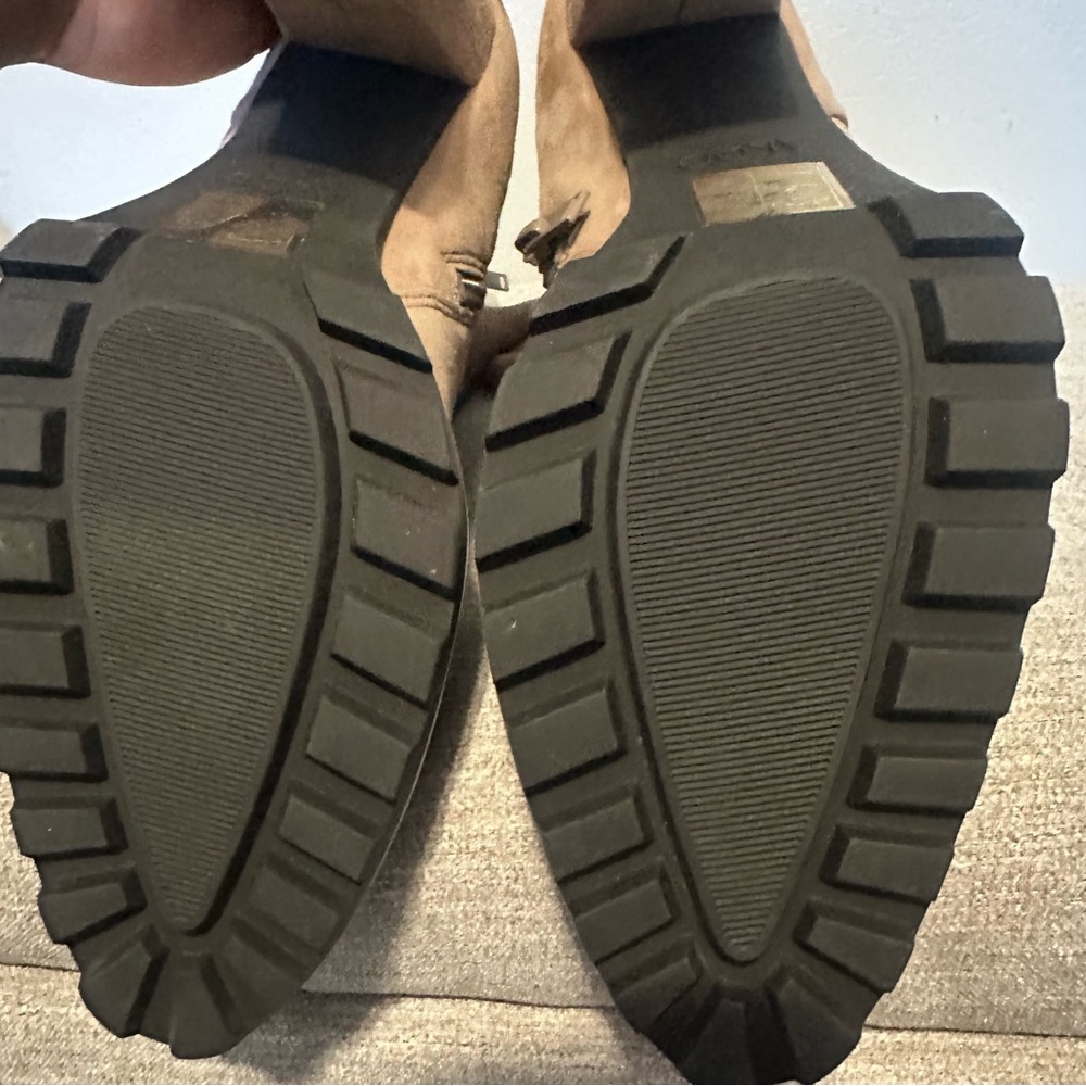 Aldo Fresi Boot in taupe - Picture 6 of 15